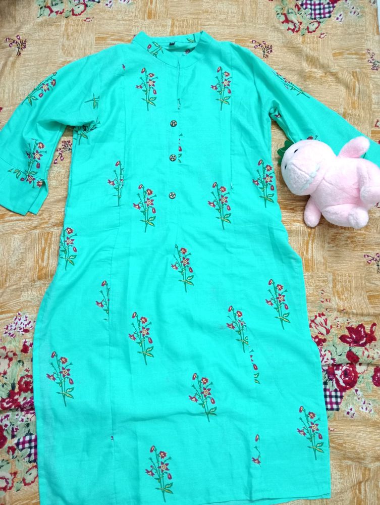 Collar Neck Kurthi With Zip