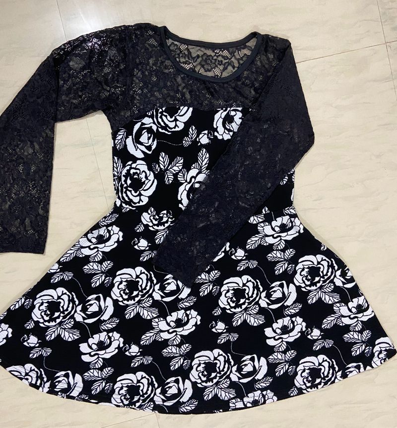 Women Black Dress 👗 Size S