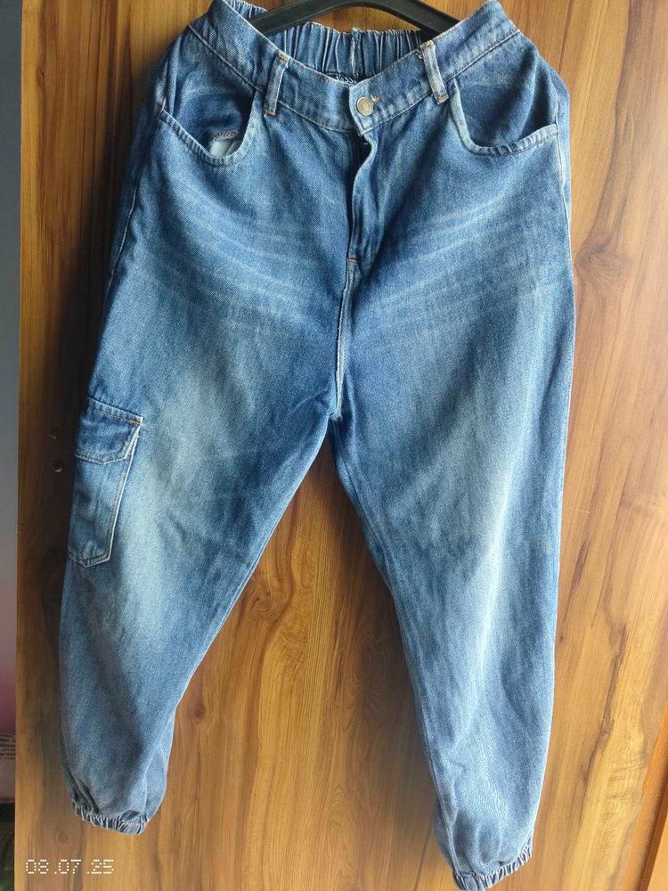 Baggy Jeans/ Baloon Fit