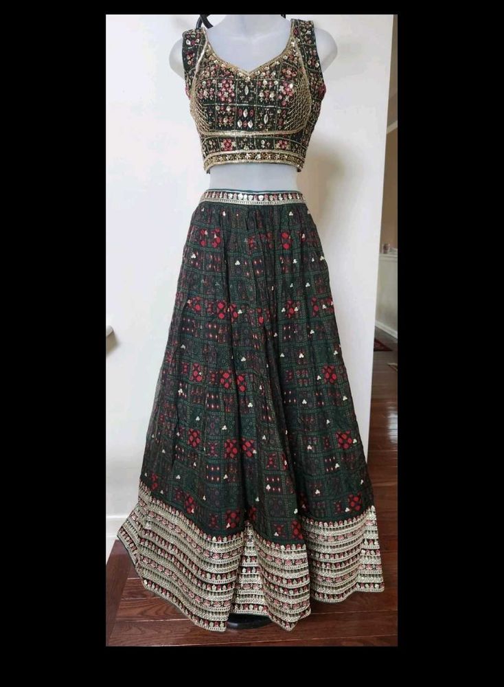 Lahenga Choli