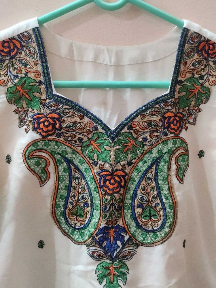 Elegant Embroidered Kurta