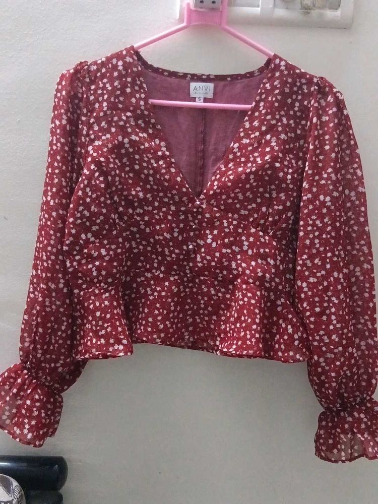ANVI Floral Print Blouse