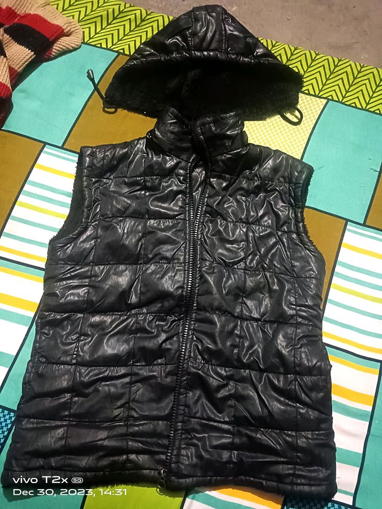 Women Sleeveless Black Jacket 🖤