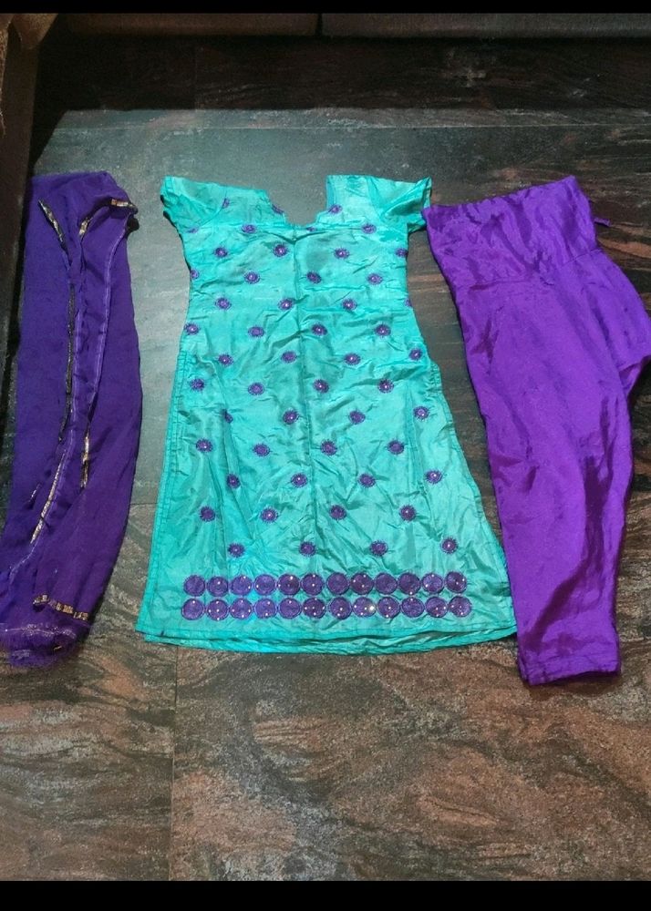 Kurta Suit Set