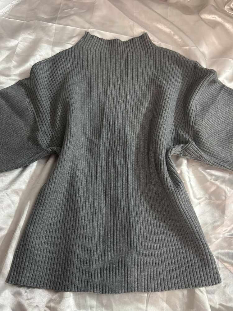 Gray Ribbed Knit Sweater