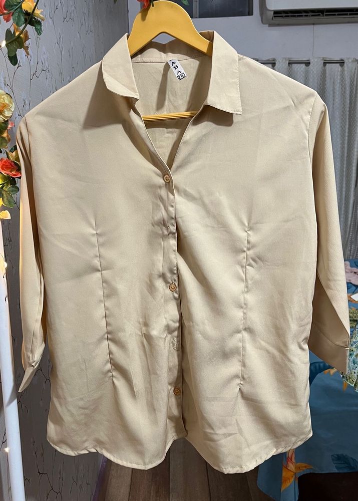Office Wear Button-Down 👚
