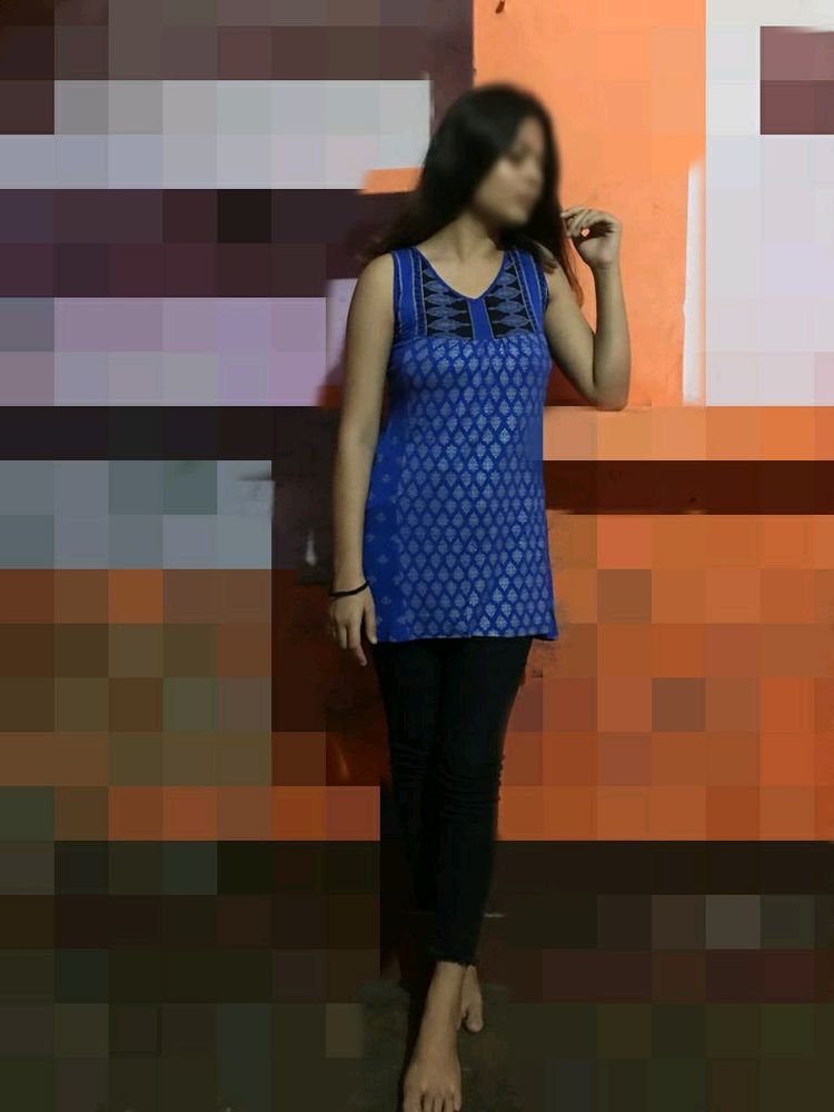 Global Desi (Blue 💙 Short Printed Kurti)