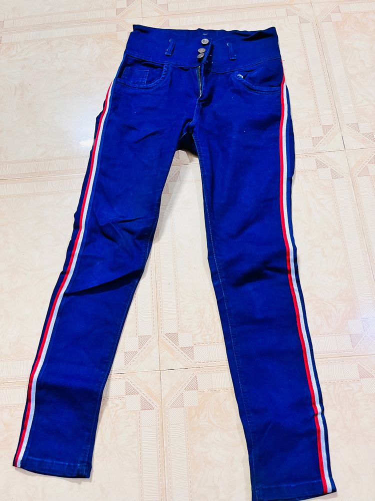 Strip Jeans