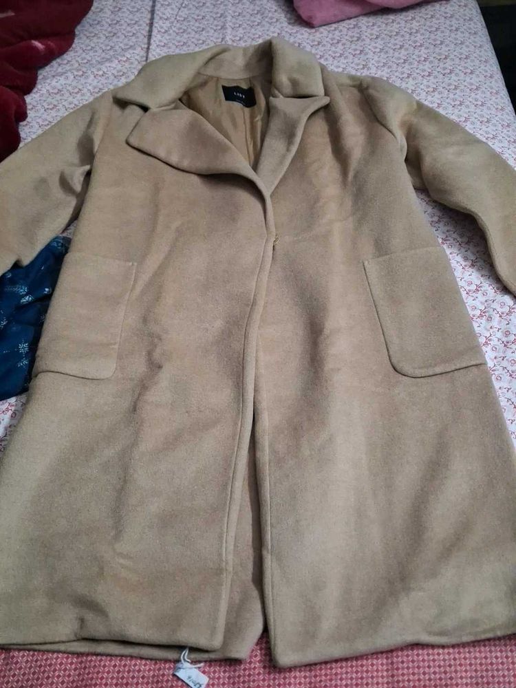 Elegant Tan Trench Coat