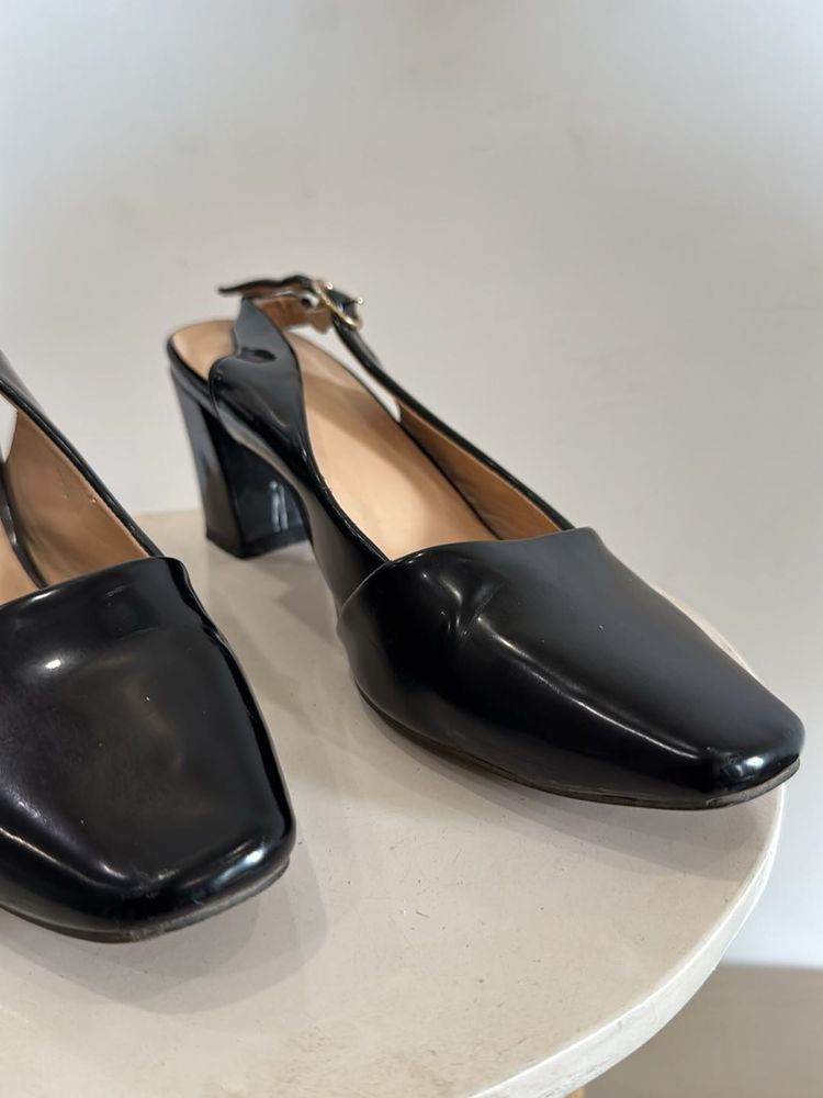 Black heels For Women