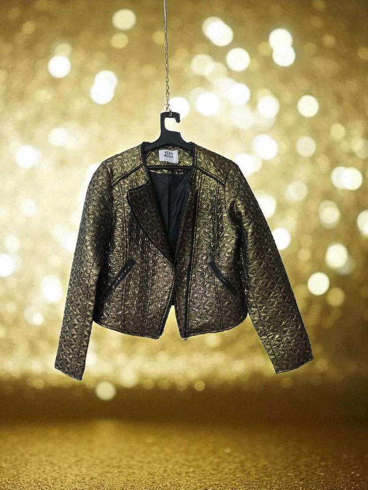 Royal Gold Patterned Jacket -Vero Moda