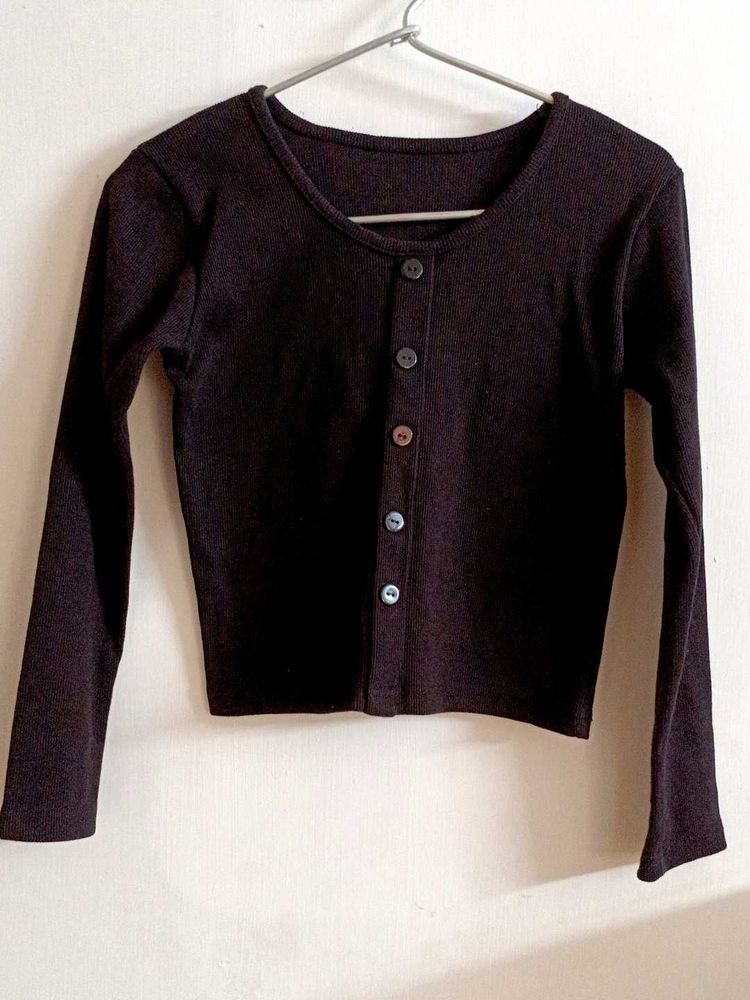 Chic Black Crop Top