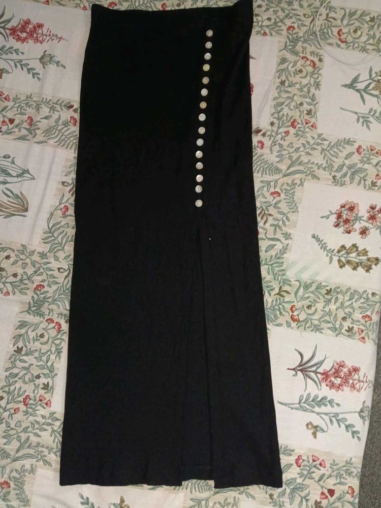 zara black skirt