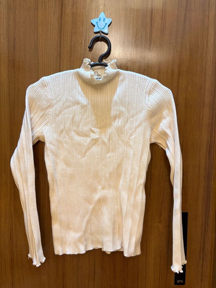 Ribbed Mock Neck Top