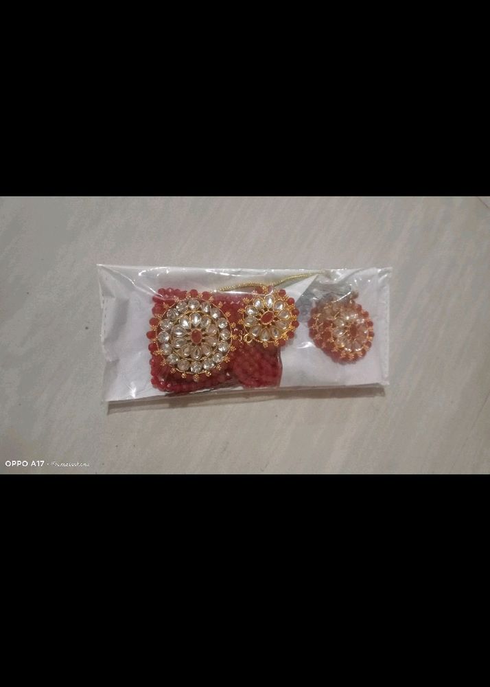 Red And Green Chokar Combo