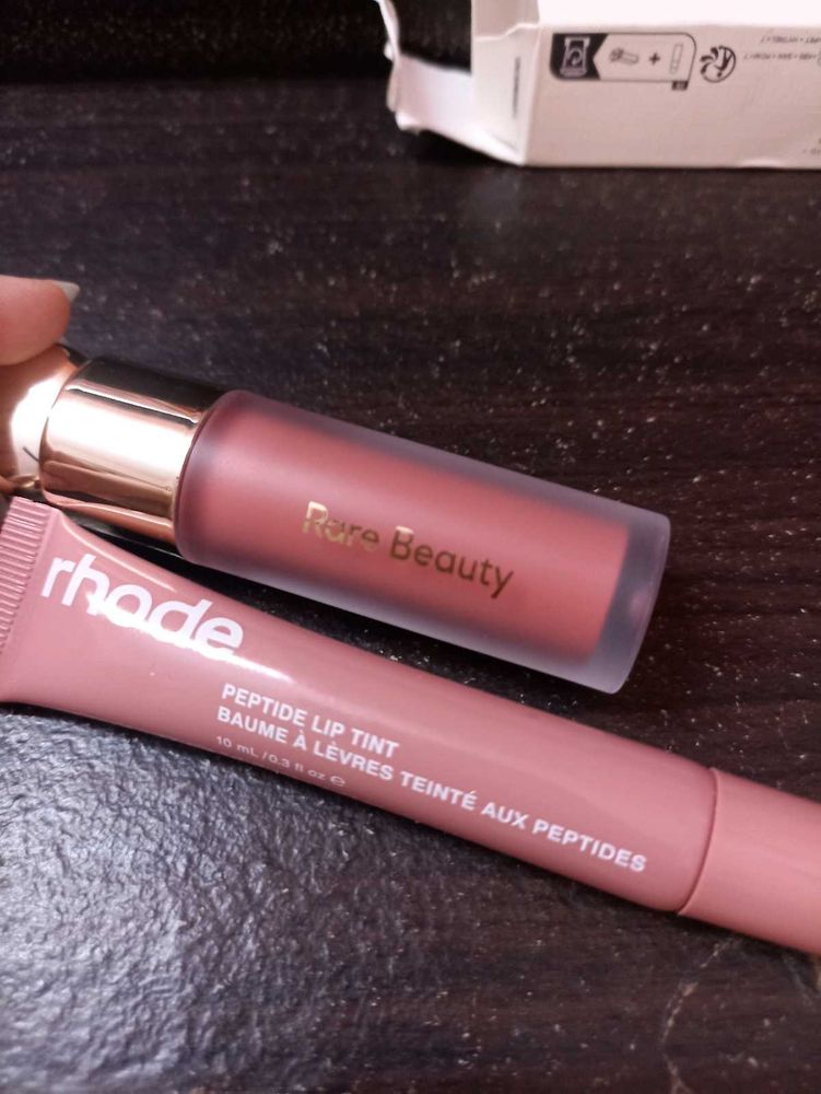 RARE BEAUTY BLUSH AND RHODE