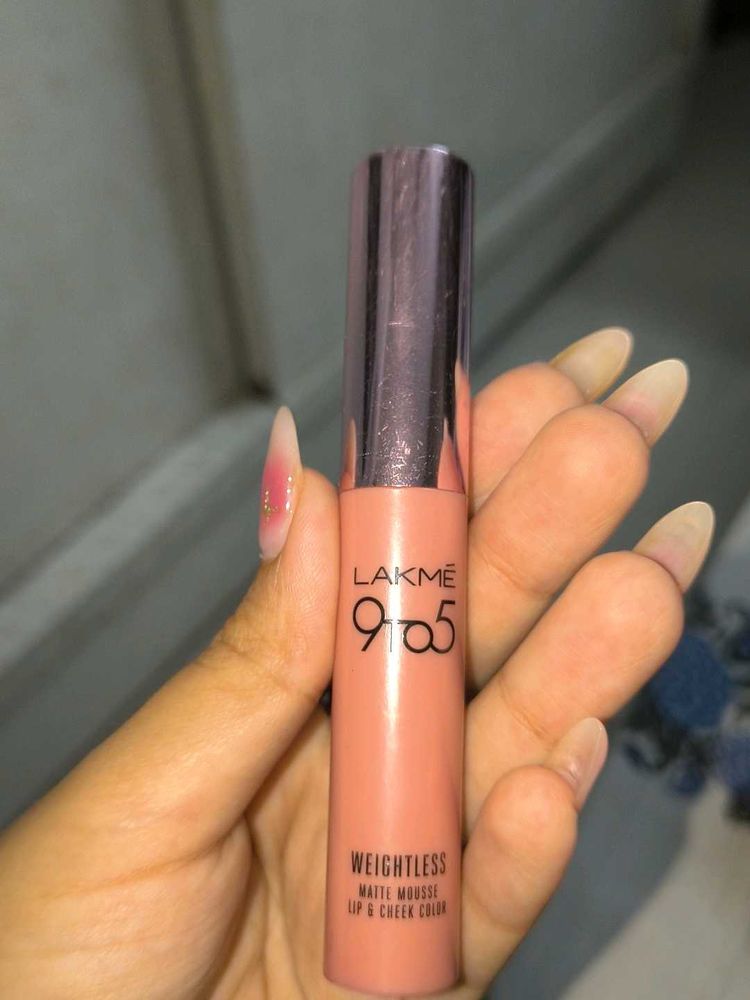 Lakme 9to5 Lip &amp; Cheek Color