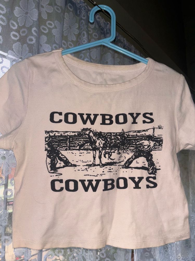 Cowboy URBANIC Graphic Crop Tee