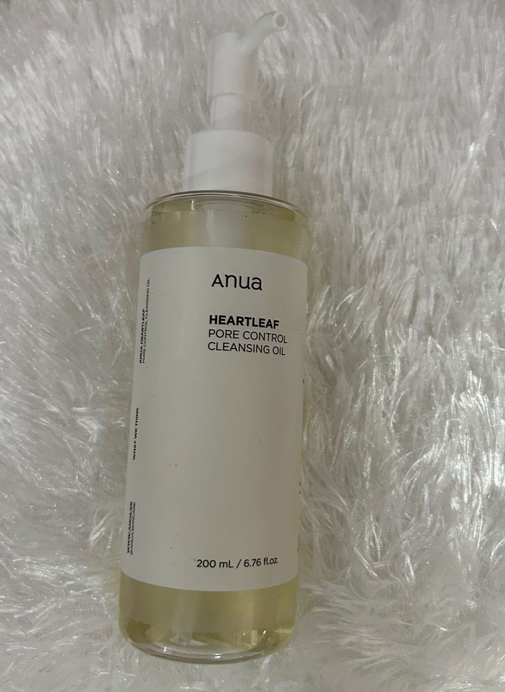 Anua Heartleaf Pore Control Cleansing Oil