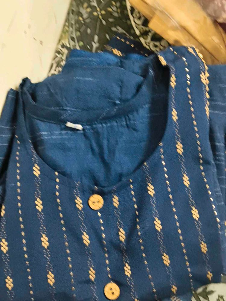 Blue Printed Kurta set and red kurti plaz