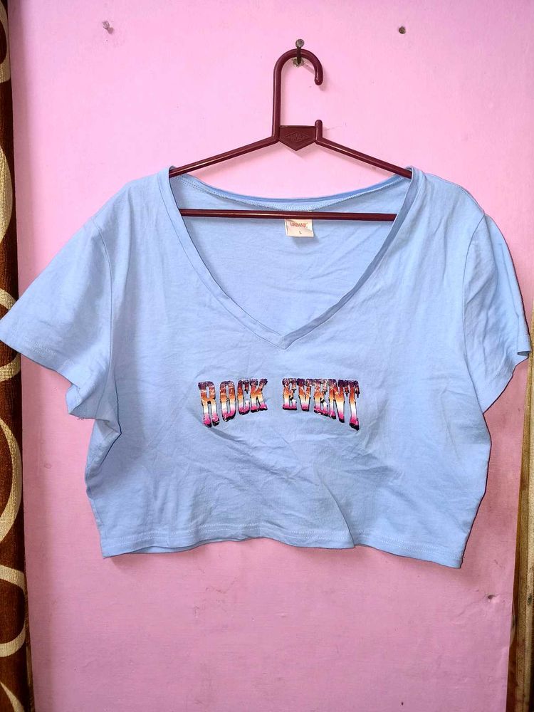 URBANIC Blue &#39;Rock Event&#39; Crop Top