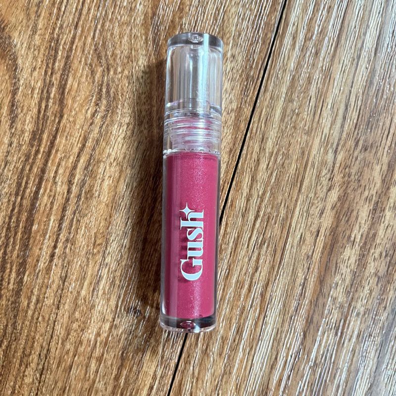 GUSH BEAUTY GLAZE LIP OIL GLOSS- Wine O’Clock