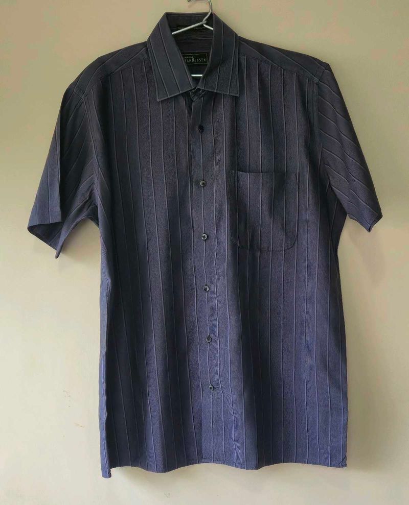 Men&#39;s Casual Shirt