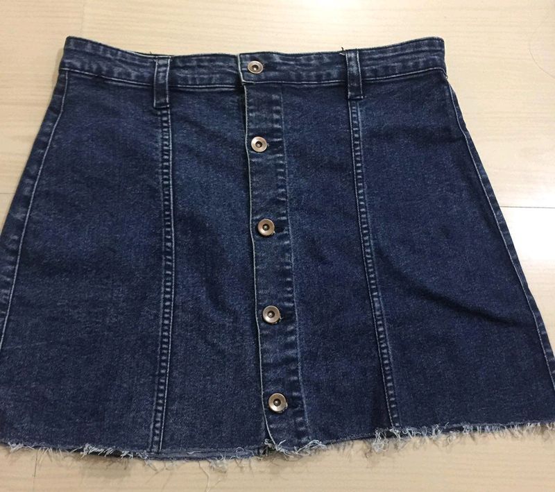 zudio denim short skirt.