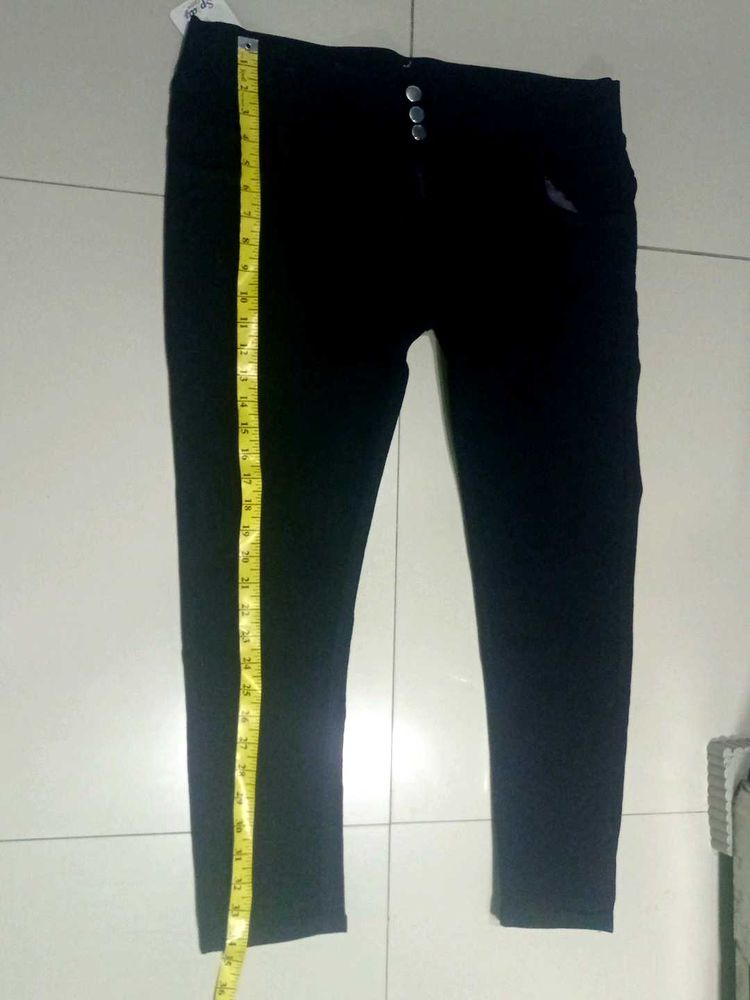 Narrow Fit Stretchable Pant
