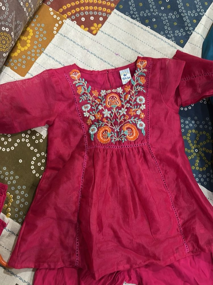 Girls&#39; Embroidered Top &amp; Bottom Set