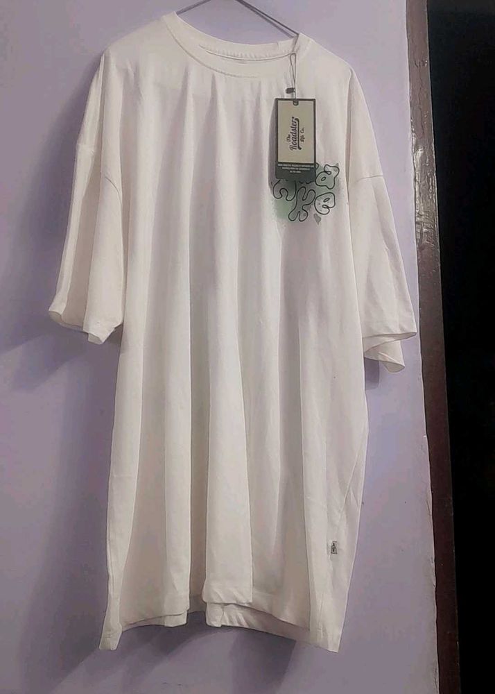 on sale !!! typography new tee