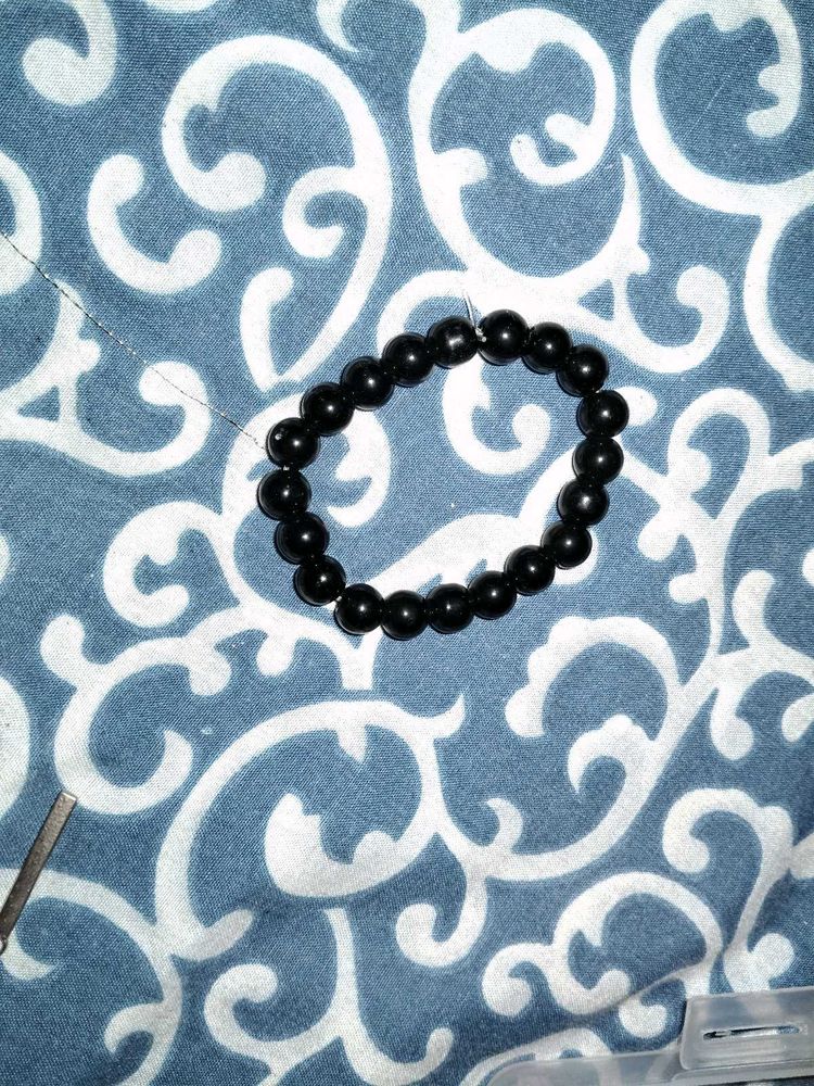 Black Beaded Bracelet