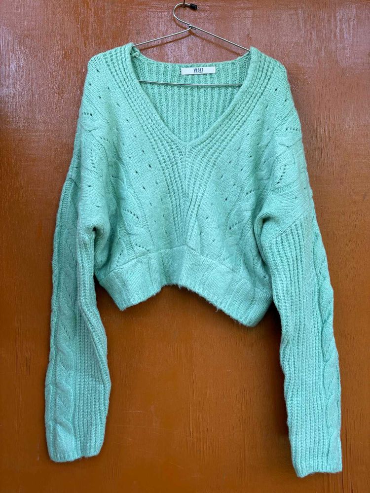 Sale!!  Korean V Neck Cropped Sweater