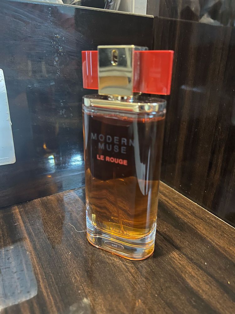 Modern Muse Le Rouge
