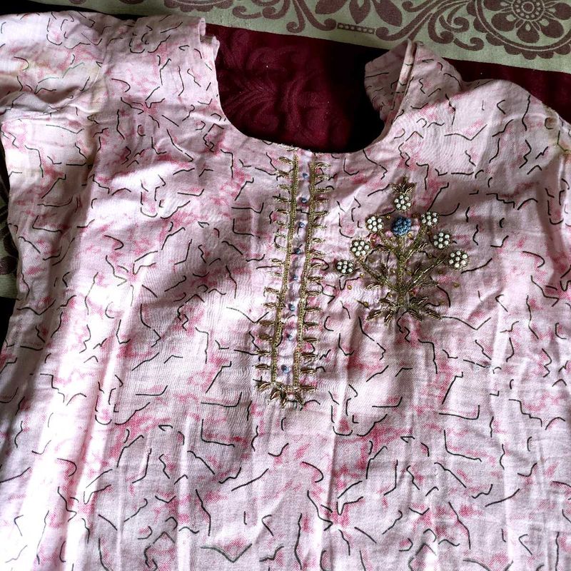 pink and grey patiyala suit