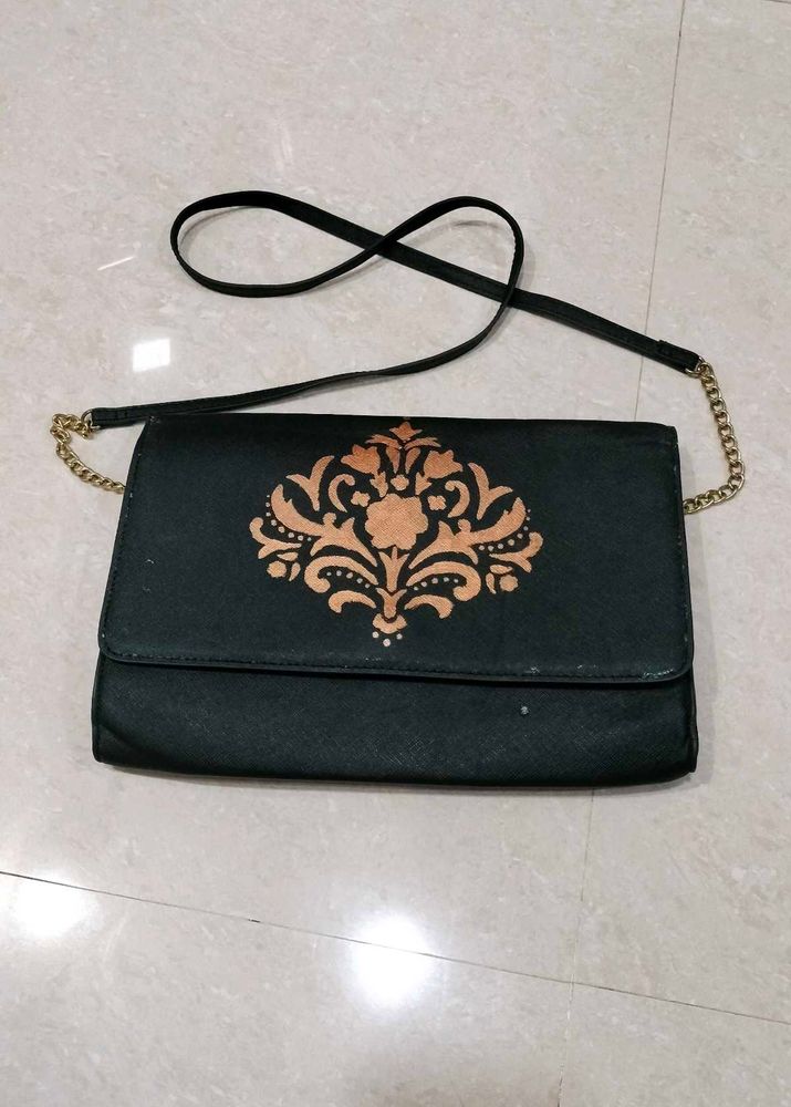 Sling Bags 👜