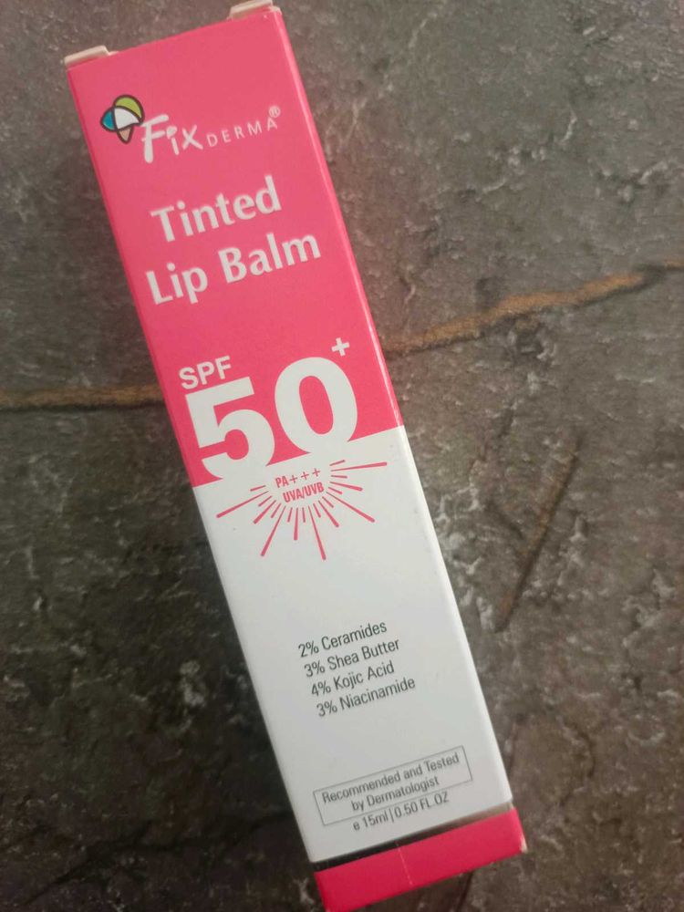 Tinted Lip Balm Containing SPF 50++