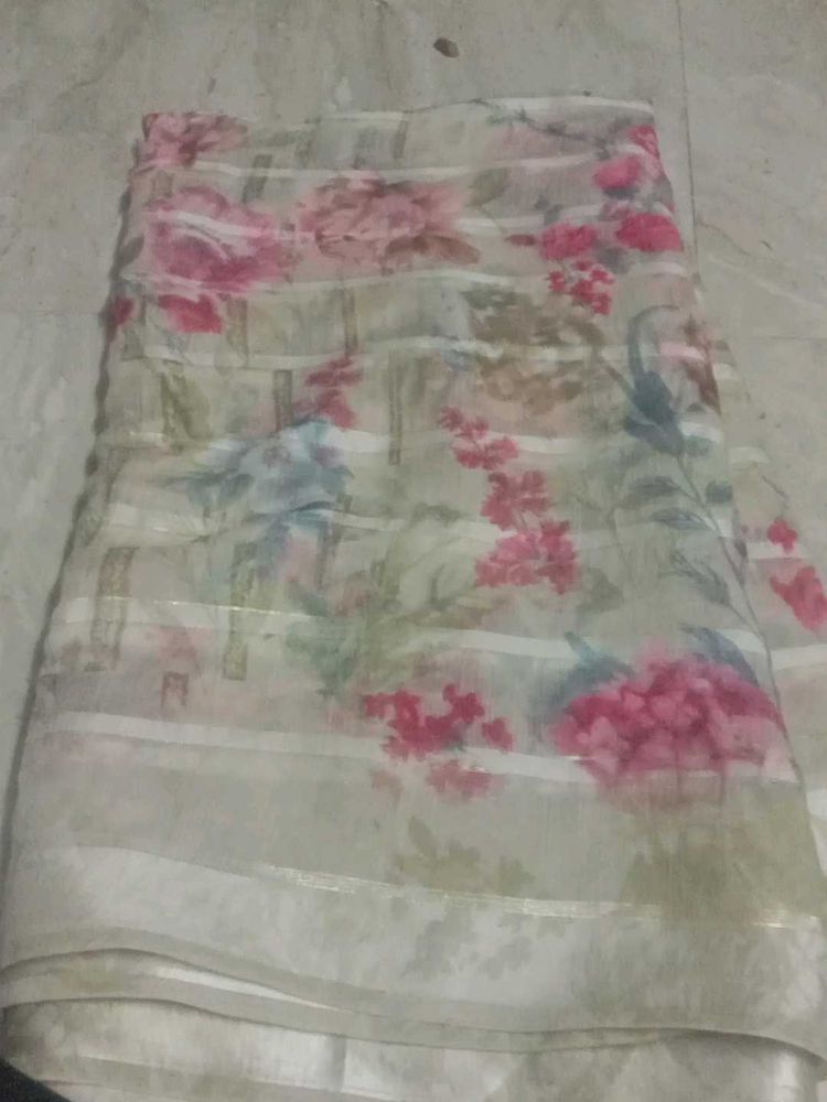 Floral Print Saree