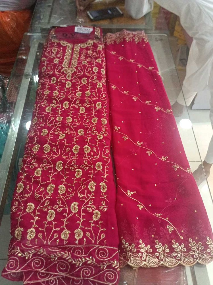 Red &amp; Gold Embroidered Salwar Kameez
