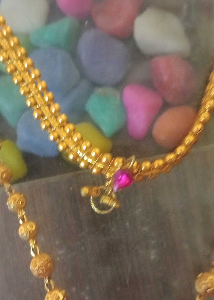 Elegant Gold Necklace