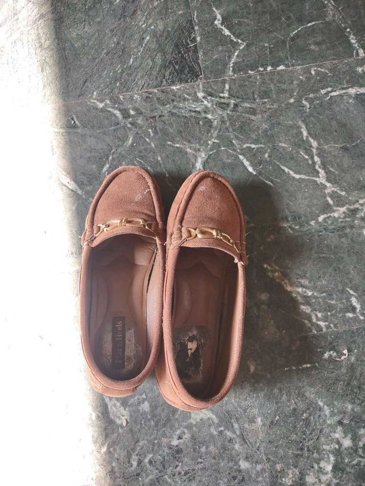 Brown Suede Loafers with Gold Chain