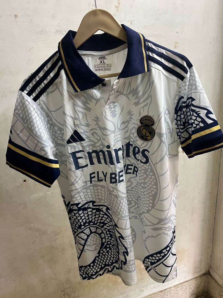 Real Madrid Dragon Jersey L,XL