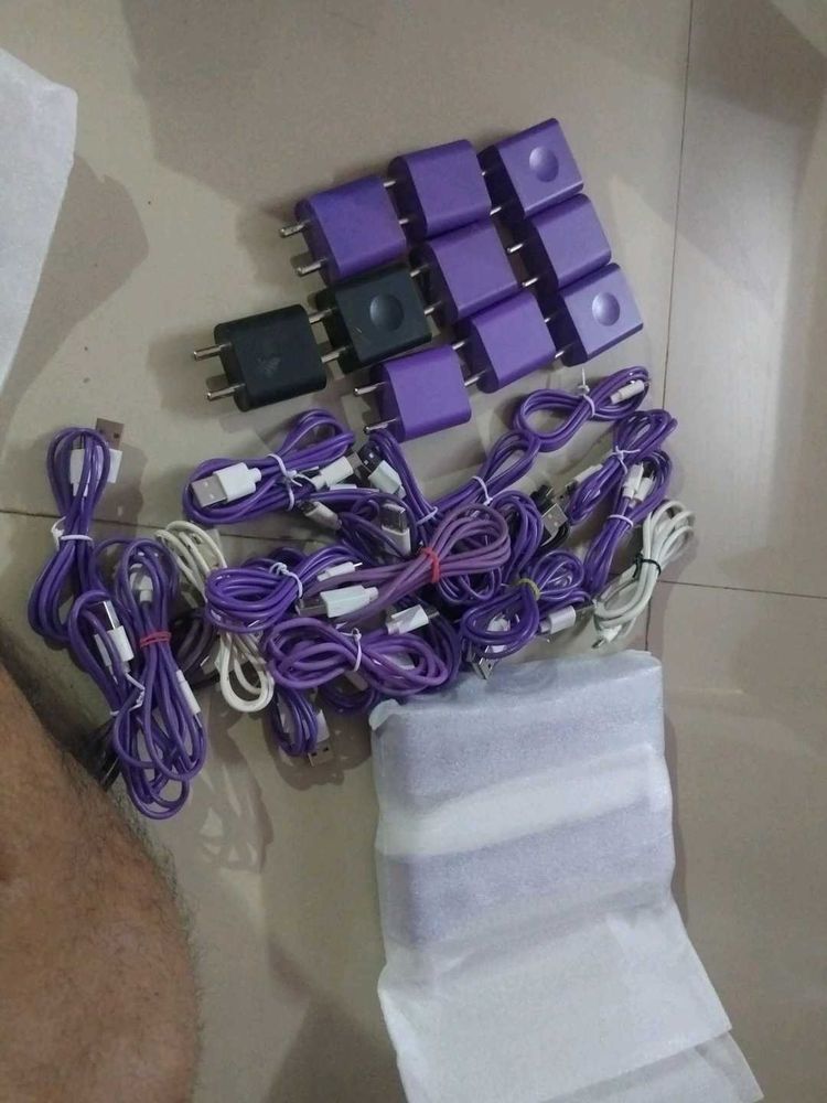 Lot of Phone Chargers &amp; Cables 21 Pcs