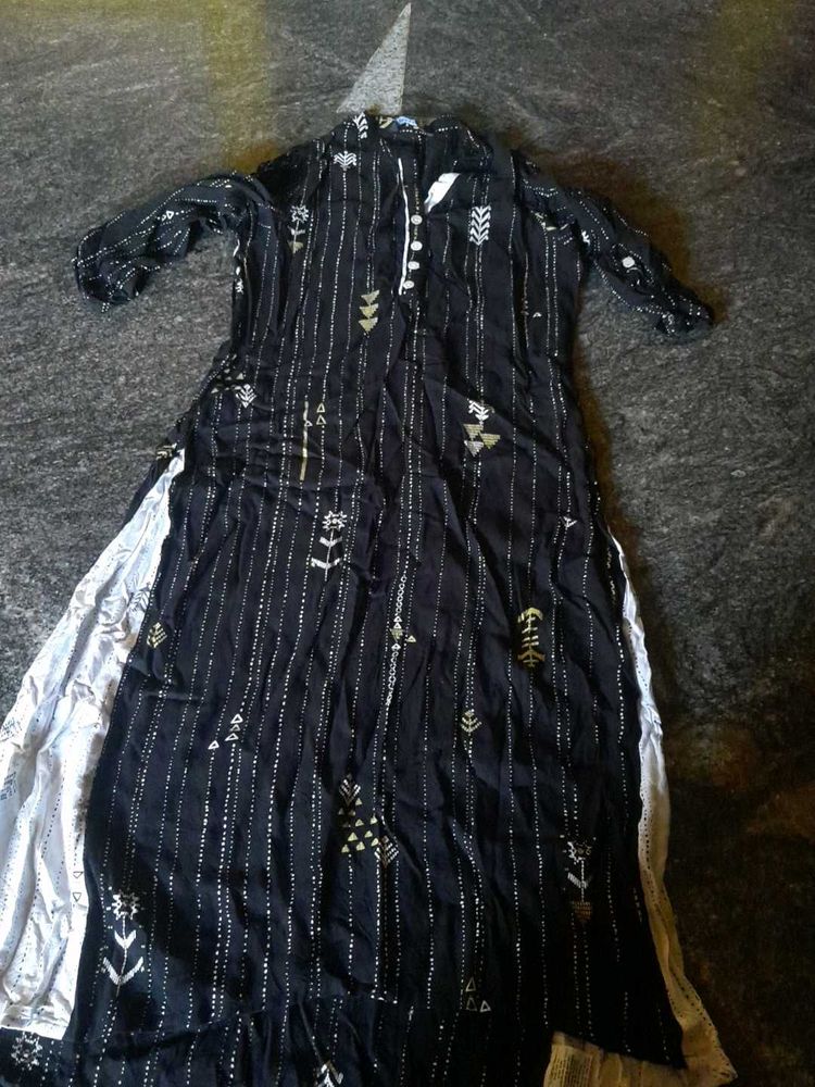 Black &amp; White Print Kurti