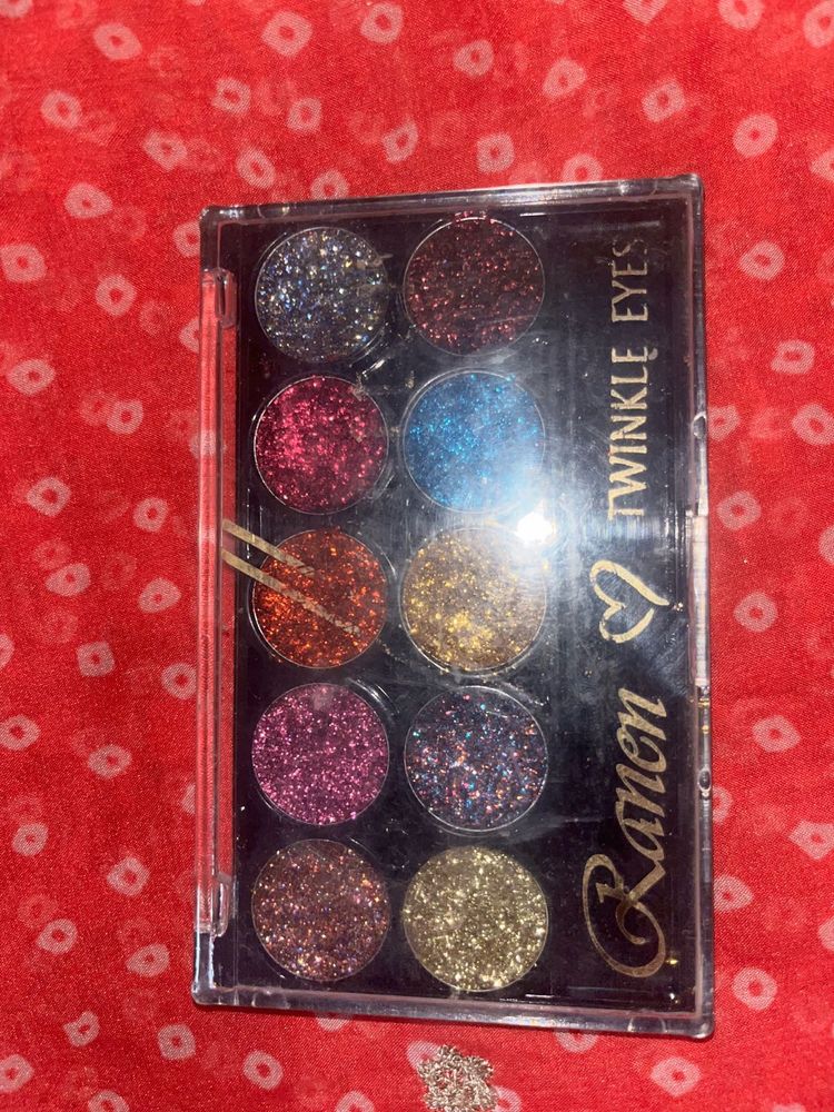Glitter eyeshadow