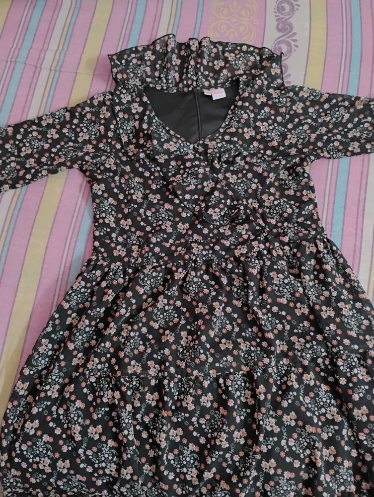 Floral Print Ruffled Dress