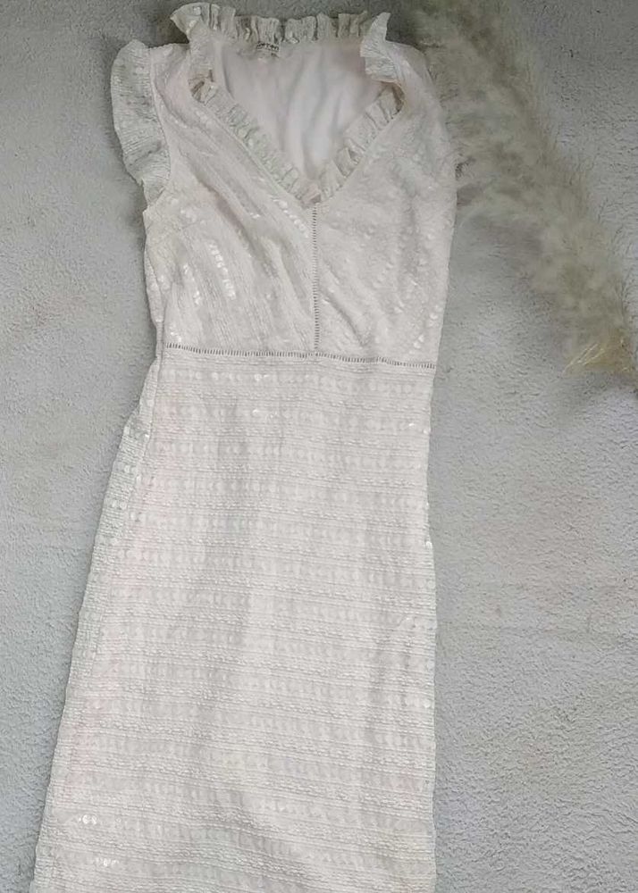 Elegant Beach Lace Mini Dress