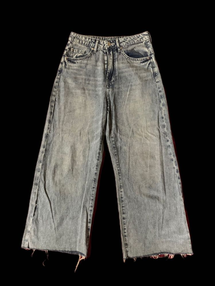 Feather Light Weight Denim Jeans