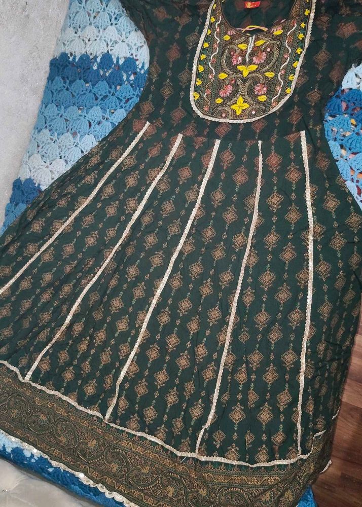 Elegant Green Embroidered Kurta Dress