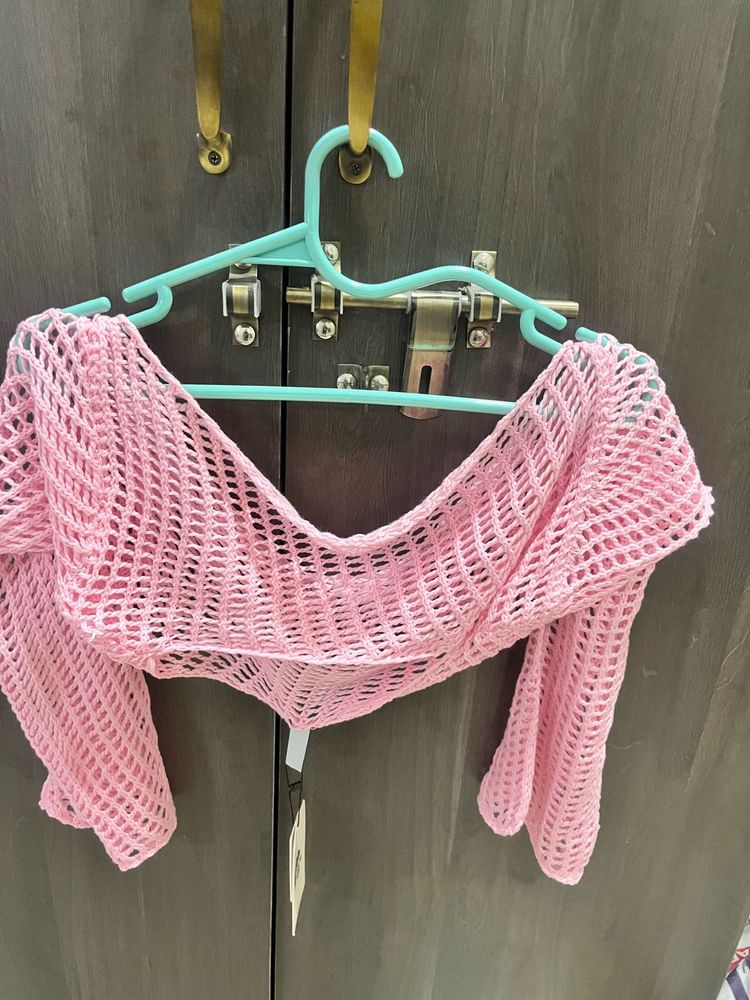 PINK CROCHET  CROP TOP (newme)